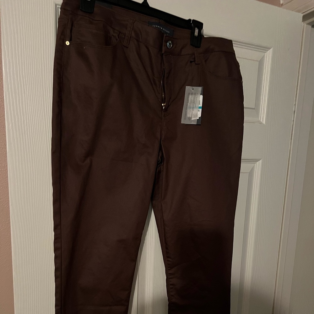 Dark brown Tommy Hilfiger skinny mid rise jeans. Size 16. Brand new with tags.